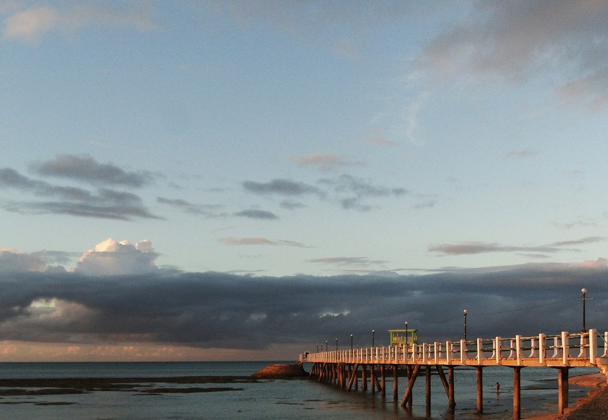 Shifting sandbar at Kota Beach in Santa Fe at low tide