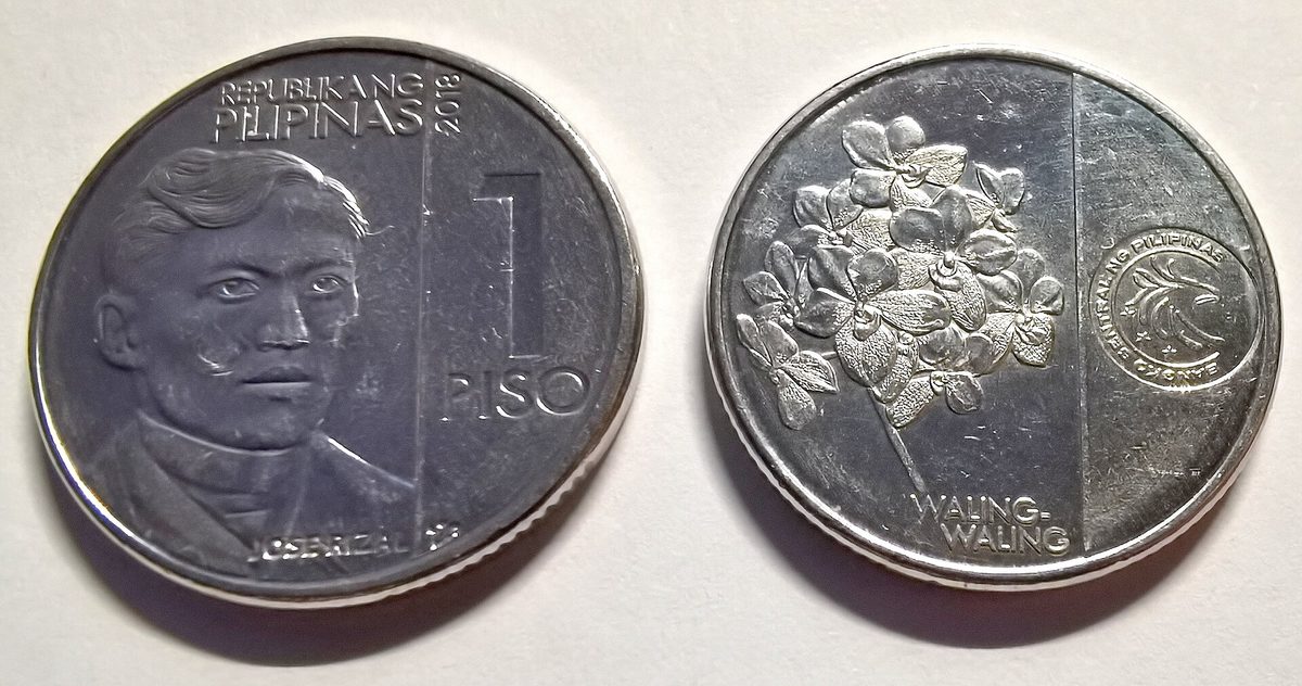Philippine peso cash, the everyday money you need for the cheapest time to visit Philippines on a budget
