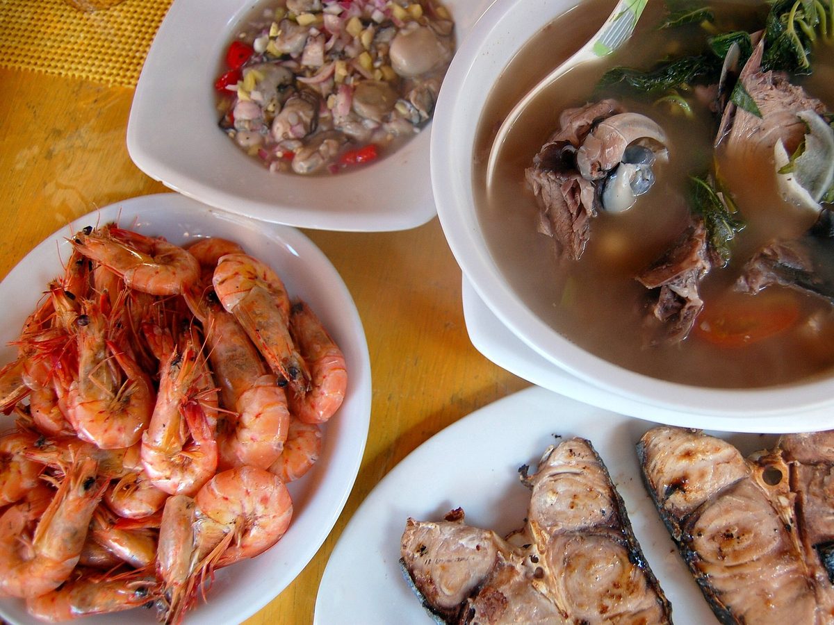 Kinilaw, Filipino ceviche of raw fish cured in vinegar and calamansi