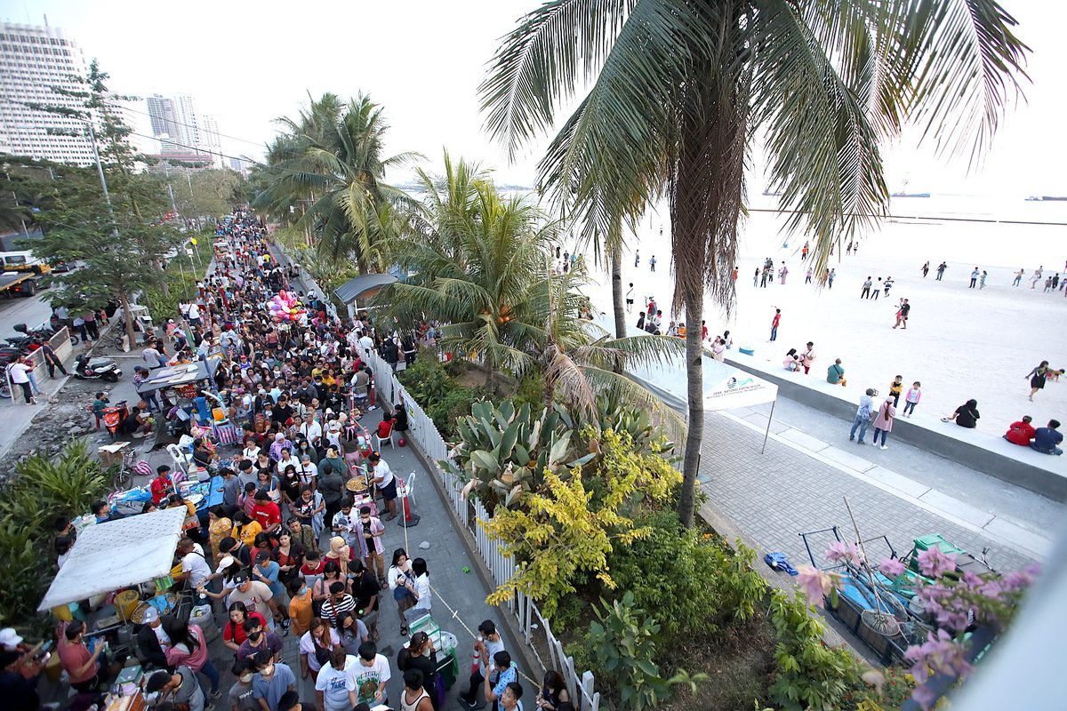 The Manila Baywalk and Dolomite Beach along Roxas Boulevard, a popular waterfront spot in Manila